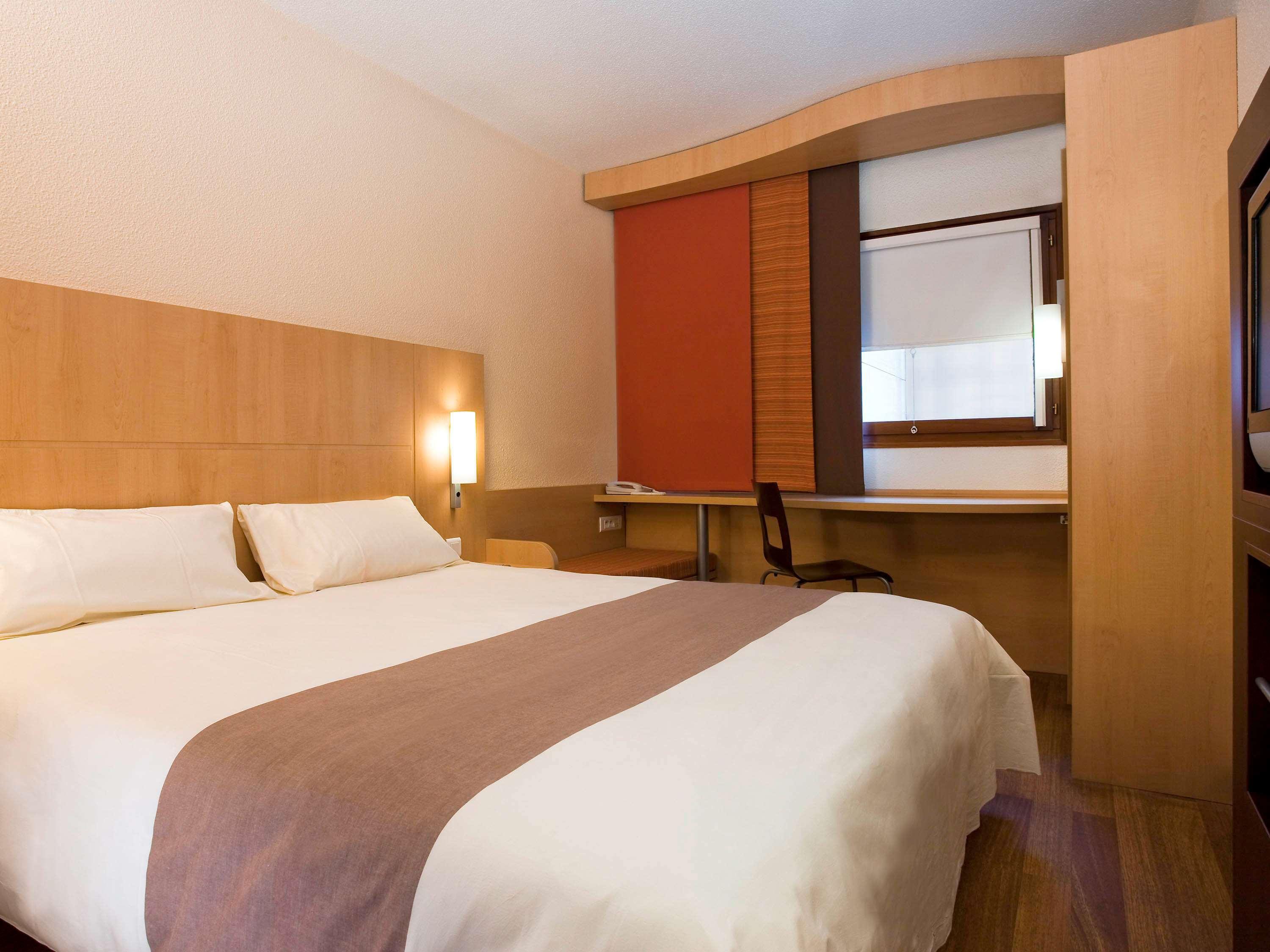 Ibis Brussels Waterloo Hotel Екстериор снимка