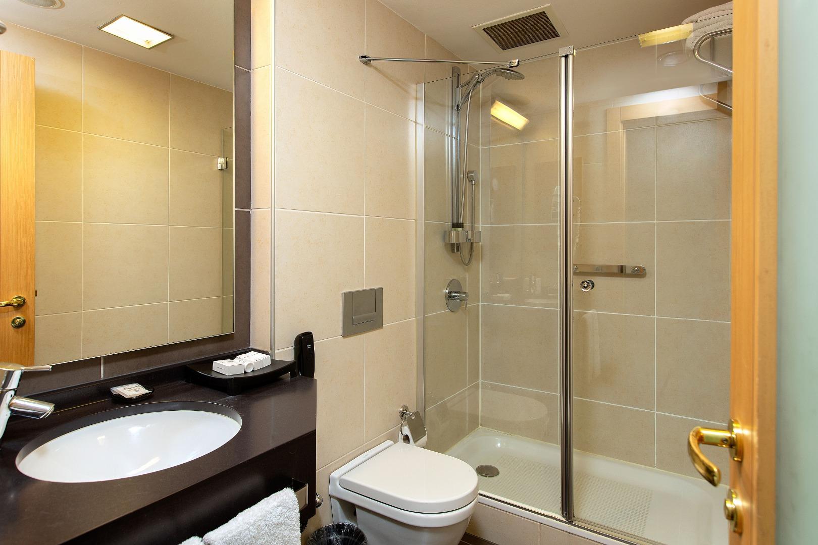 Ibis Brussels Waterloo Hotel Екстериор снимка