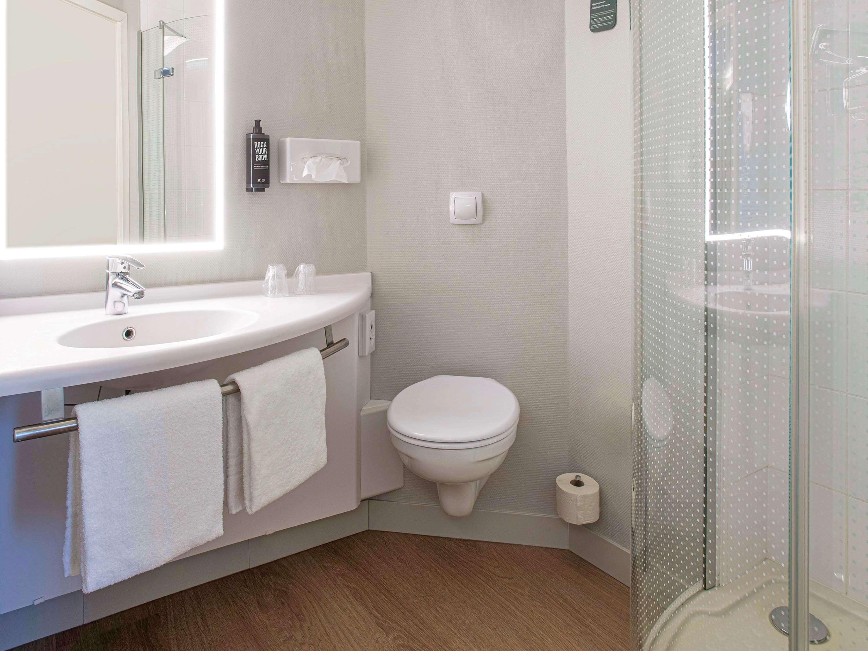 Ibis Brussels Waterloo Hotel Екстериор снимка